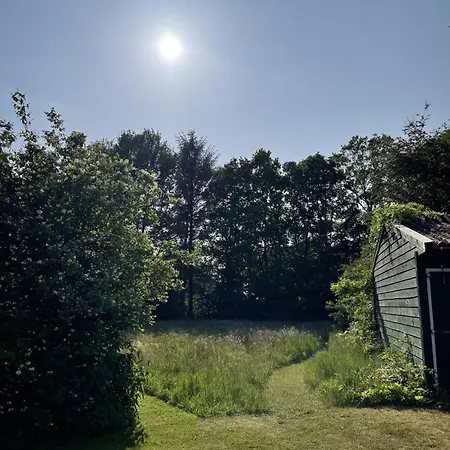Twisterhof Twister, Volledige Prive Tuin Inclusief Hottub