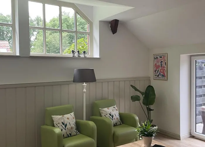 Apartment Twisterhof Twister, Volledige Prive Tuin Inclusief Hottub *